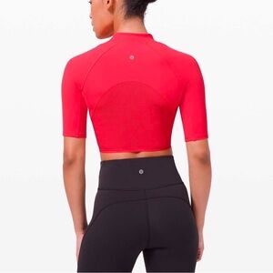 Lululemon Everlux Crop tee